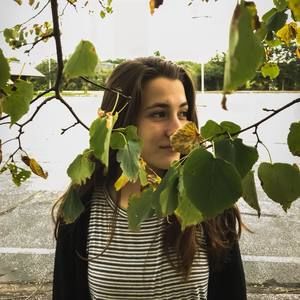 Meet your Posher, Cassie